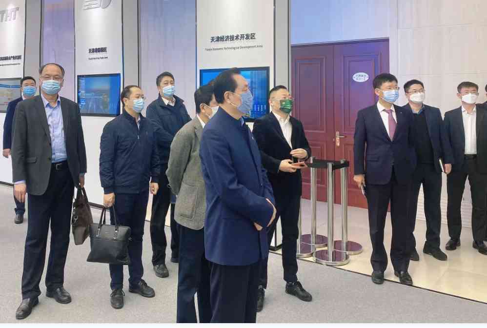 天津市委常委、滨海新区书记连茂君会见Asiabrand创始人王建功一行(图5)